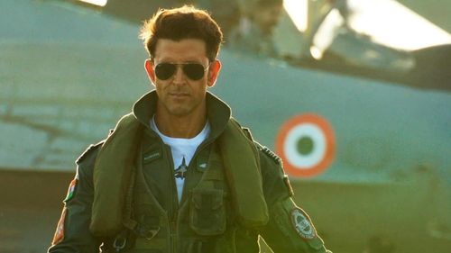 Celebrating Bravery: Hrithik Roshan And Anil Kapoor Honored Real-Life Fighters